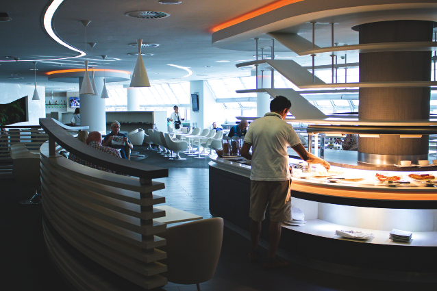 Take advantage of Airport Lounges on your long layover